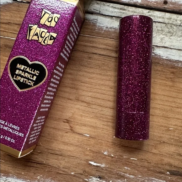 Too Faced Metallic Sparkle Lipstick Pixie Stick - Picture 3 of 6